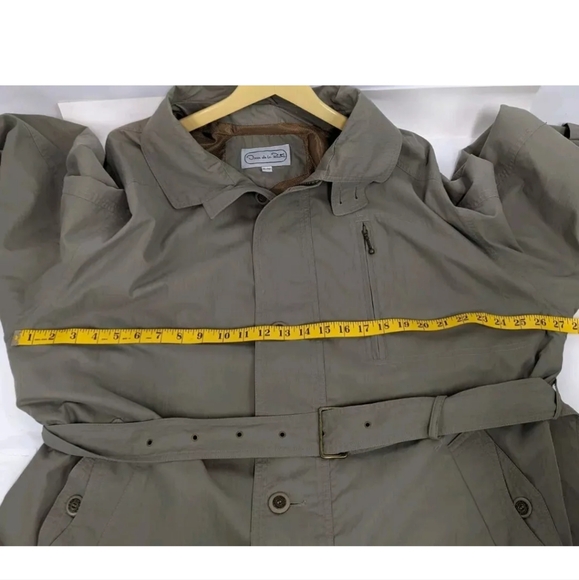 Vintage Oscar De La Renta Trench Coat, Size XL - Picture 6 of 11